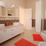 Апартаменти Seaview Luxury 